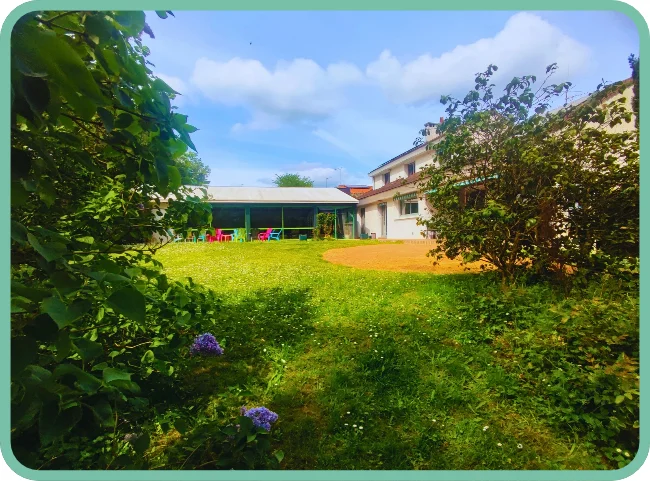 Vue du fond du jardin